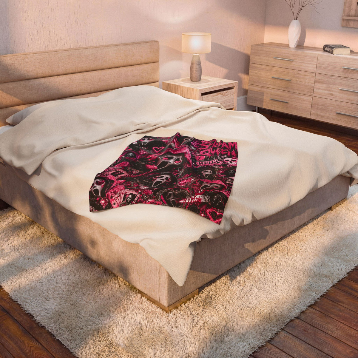 Scream Queen Velveteen Plush Blanket