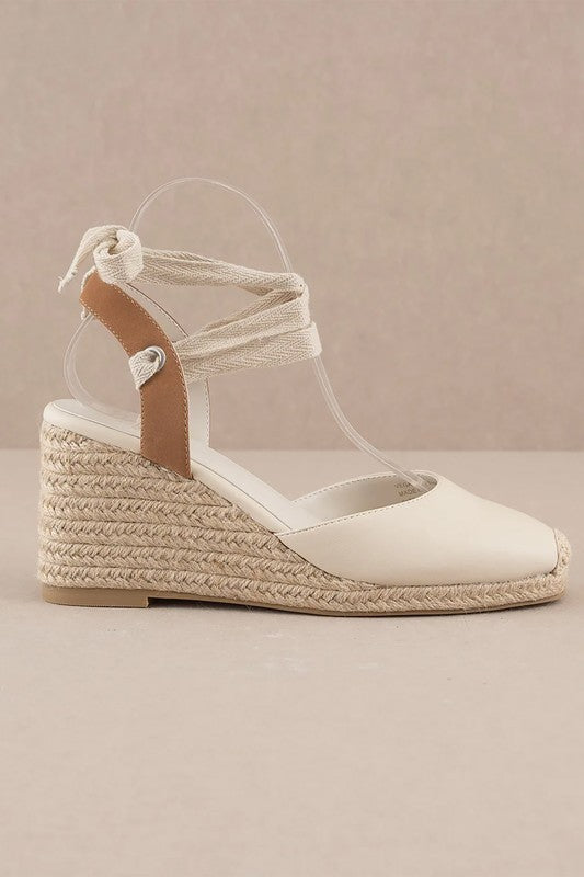 ALONDRA LACE UP WEDGE