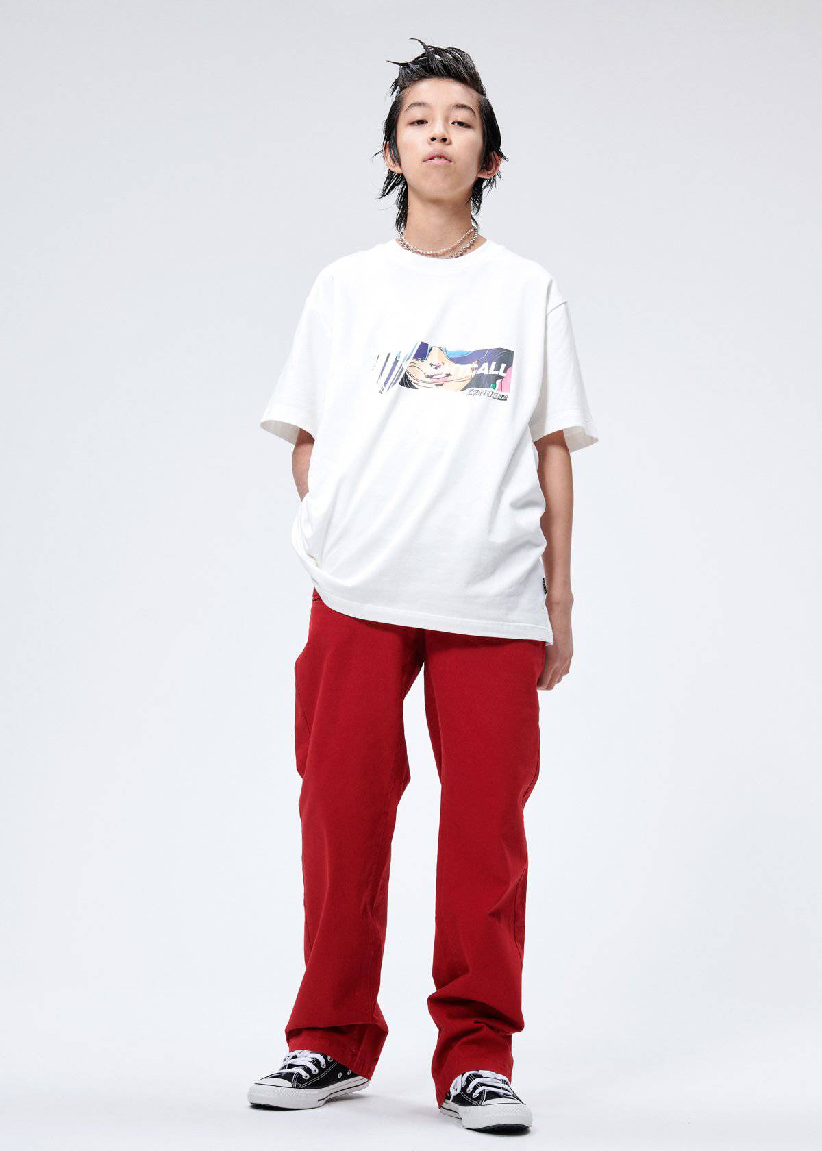 Konus Men's Baggy Chino Pants in Red