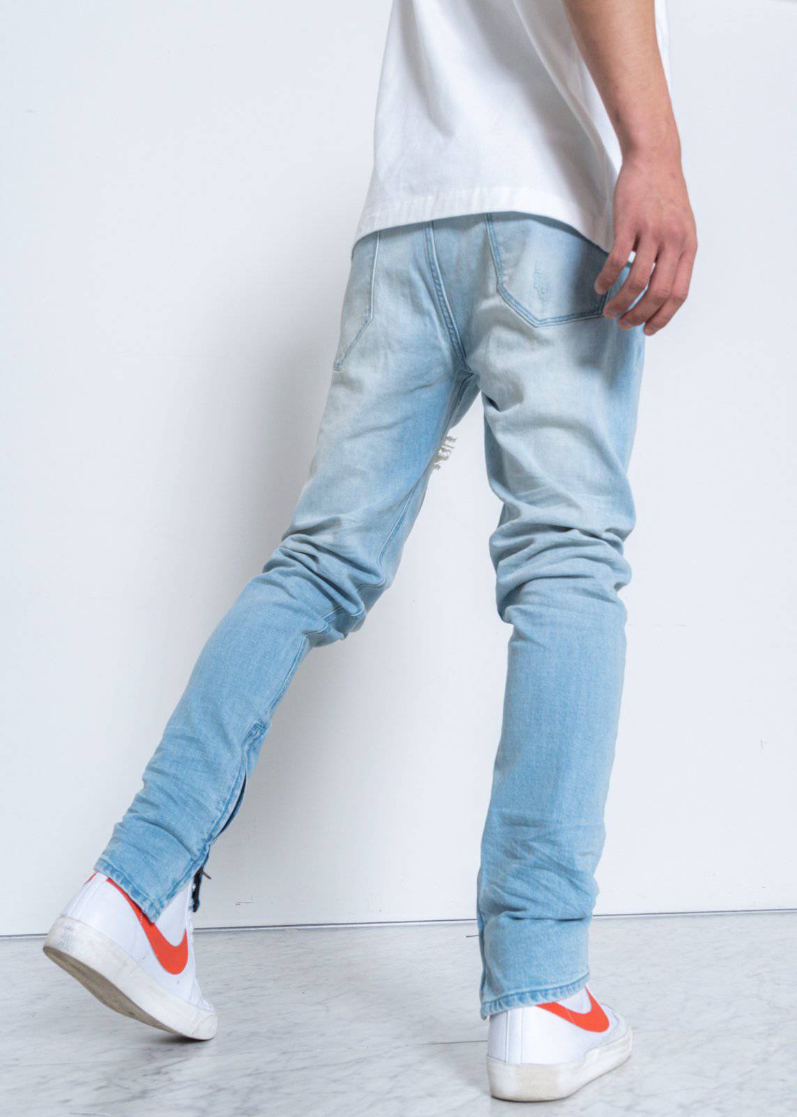 “No Fixin” Me” Light Washed Denim