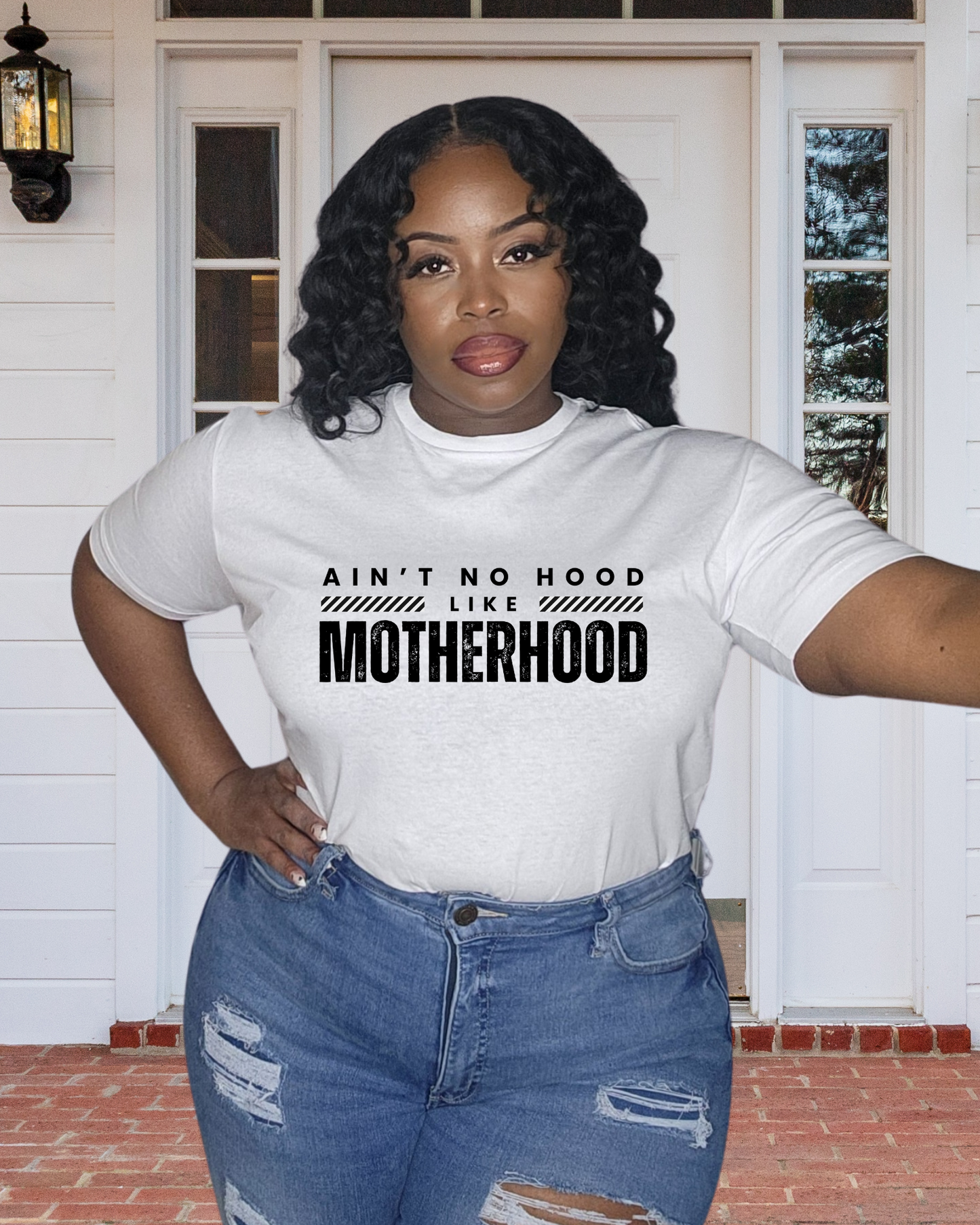 Motherhood | T-Shirt