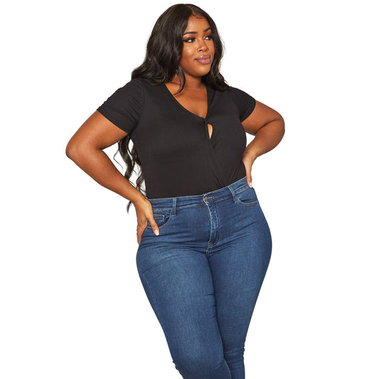 Plus Size Women's Ribbed V Neck Short Sleeve Bodysuit - shopatkonus