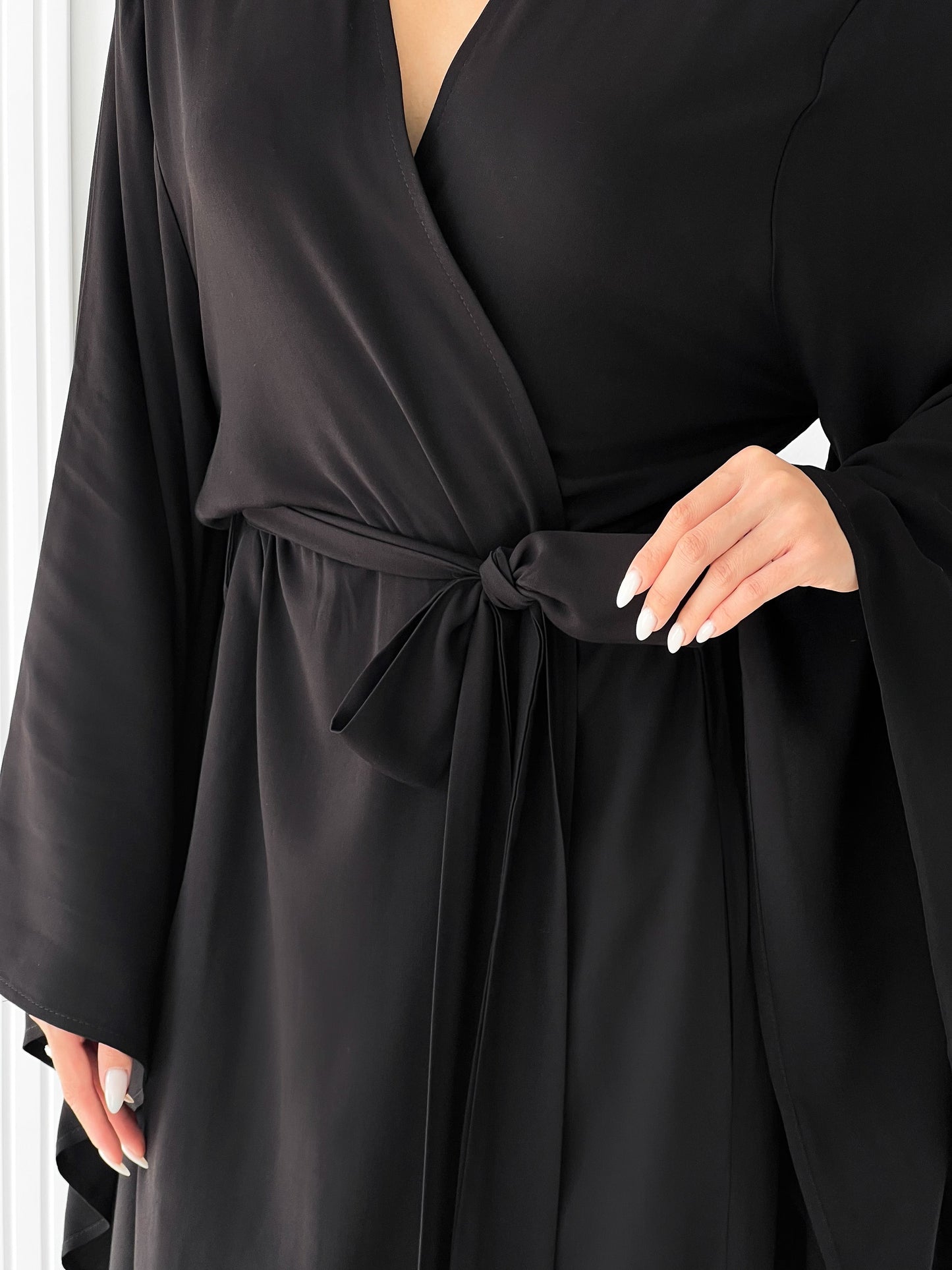 Kimono Viscose Long Robe in Black with pockets