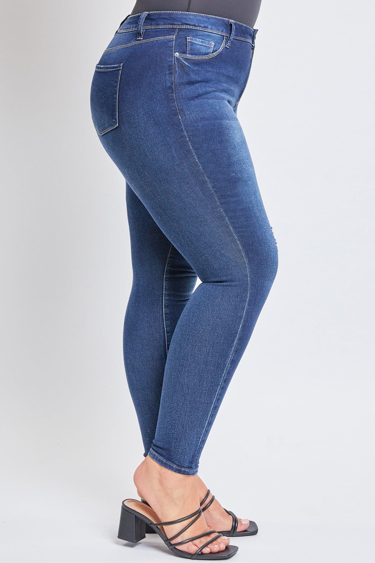 Essential Skinny Jeans