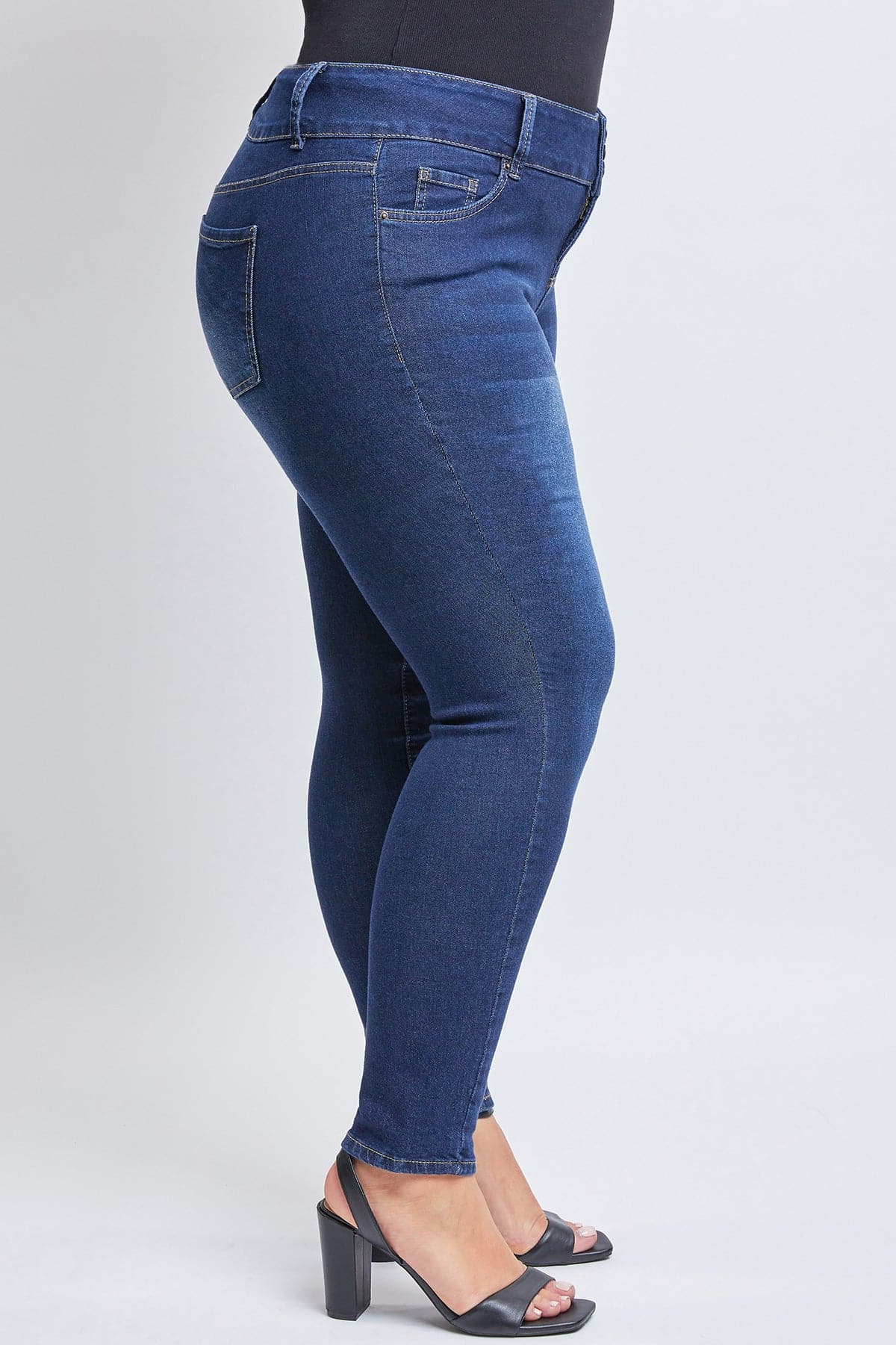 Essential Sustainable Skinny Jeans