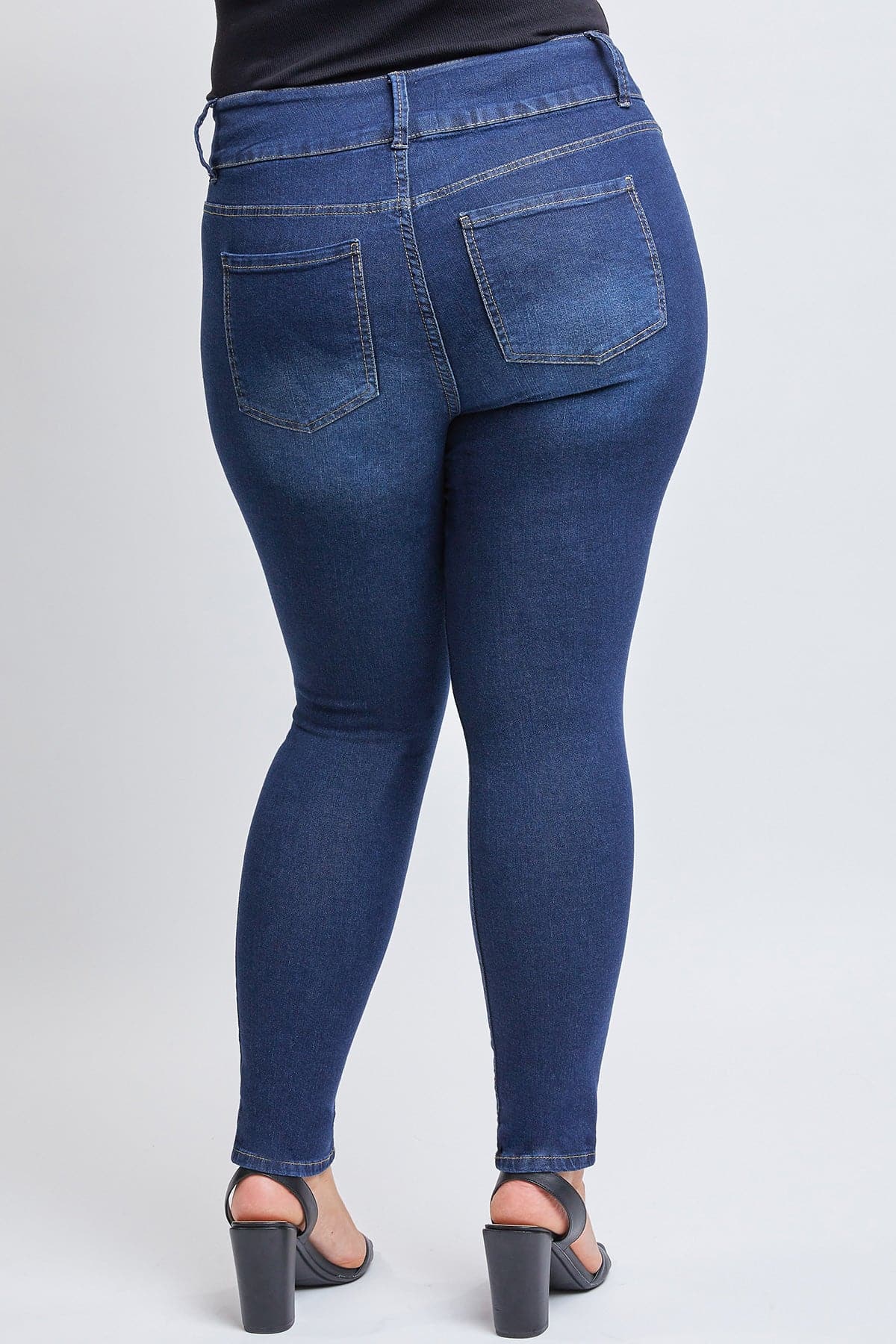 Essential Sustainable Skinny Jeans