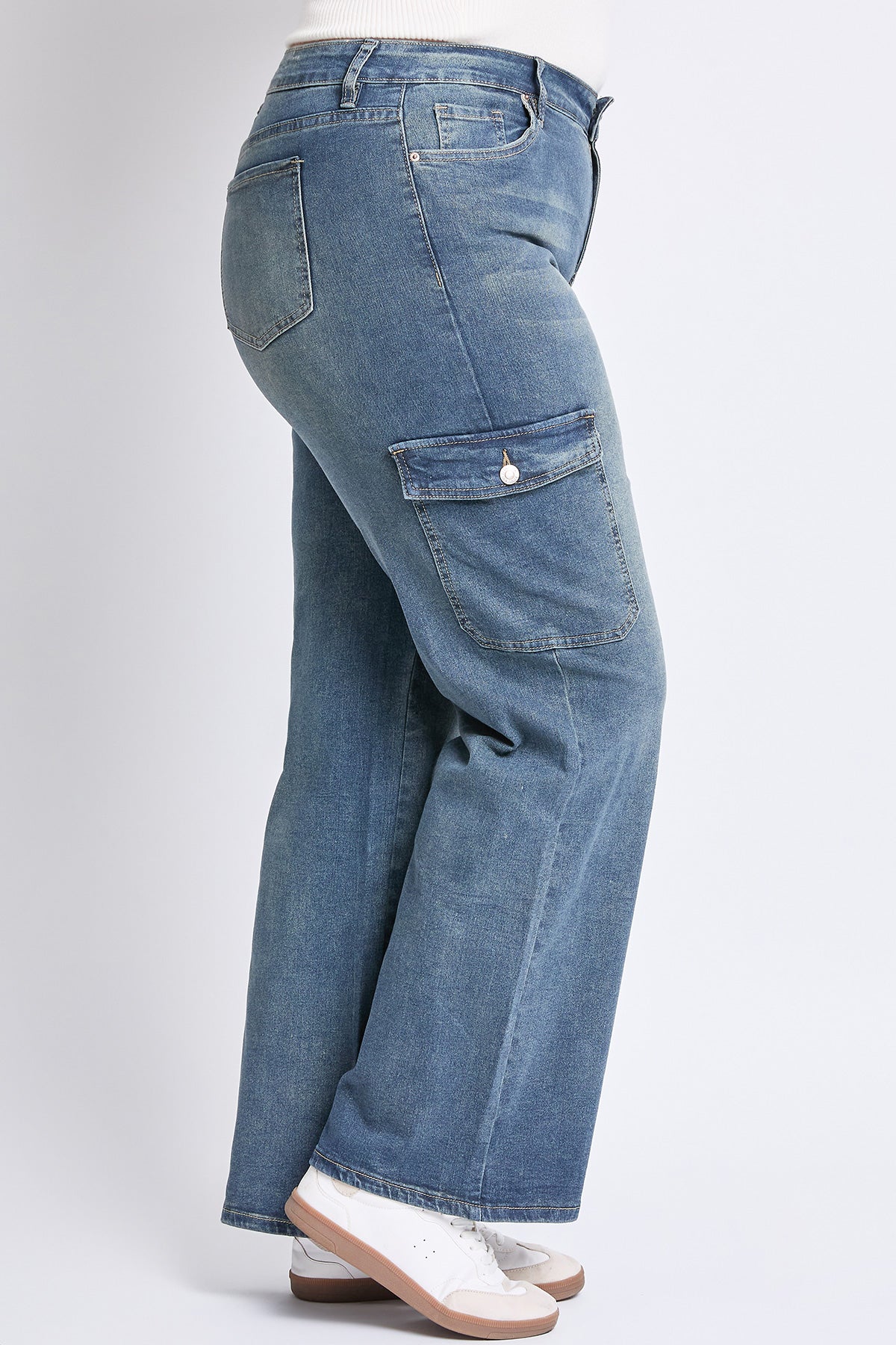 High Rise Wide Leg Skater Cargo Jeans