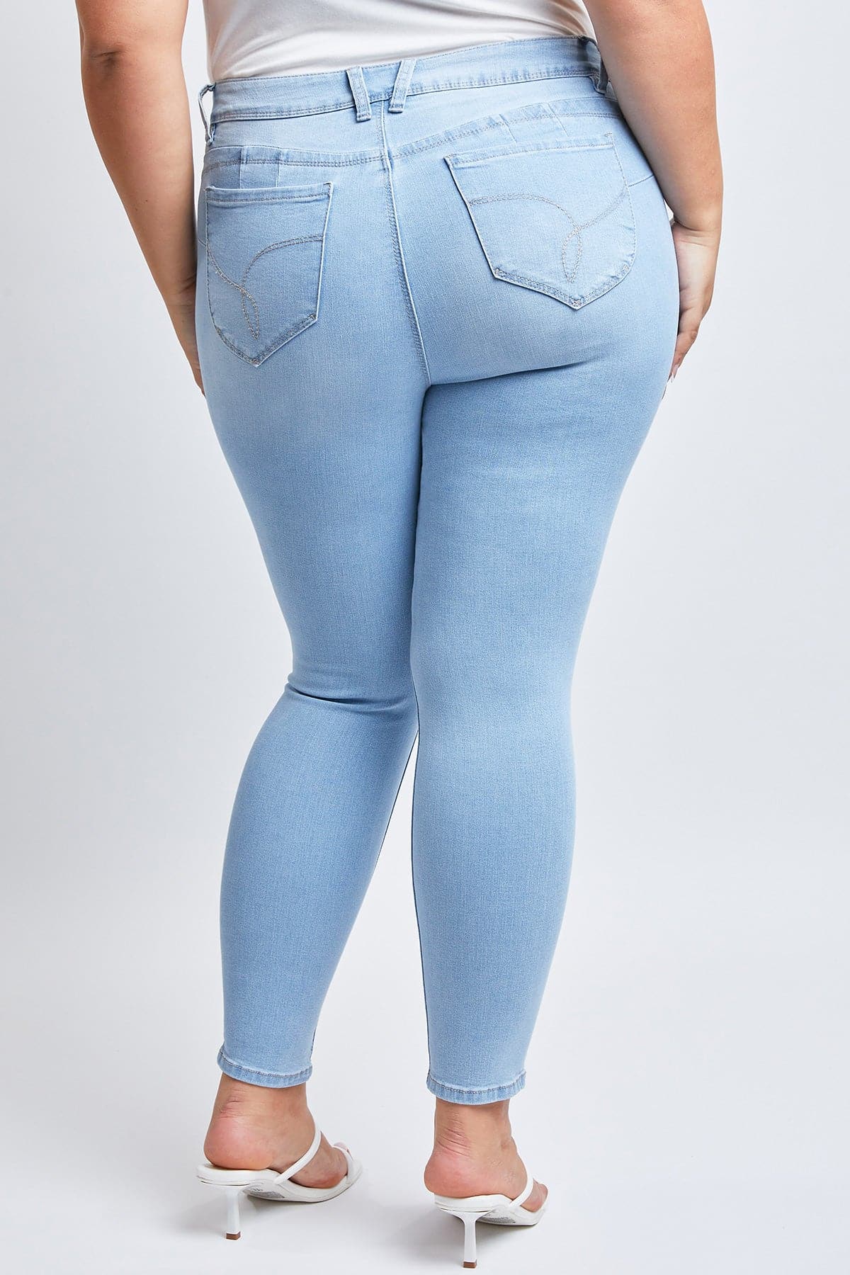 Sustainable WannaBettaButt Skinny Jeans