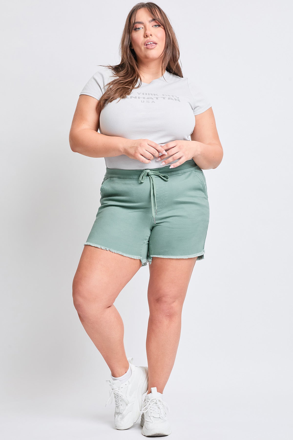 Frayed Hem Pull-on Shorts