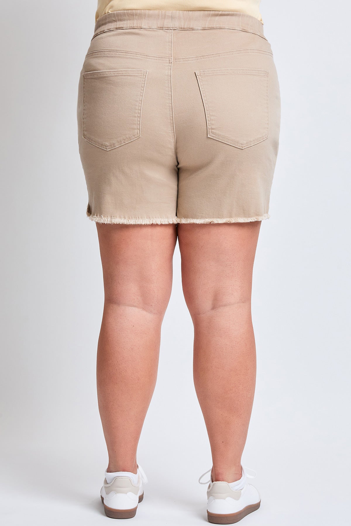 Frayed Hem Pull-on Shorts