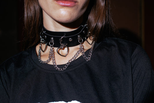 Noir Heart Necklace