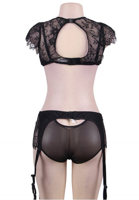 Plus Size Black Lace Halter Bra Set with bra rim