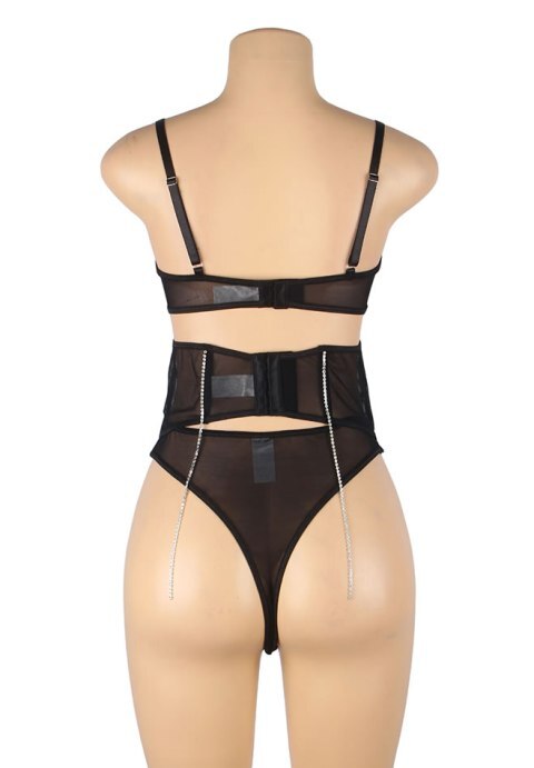 Center Of Attention 3 Piece Set