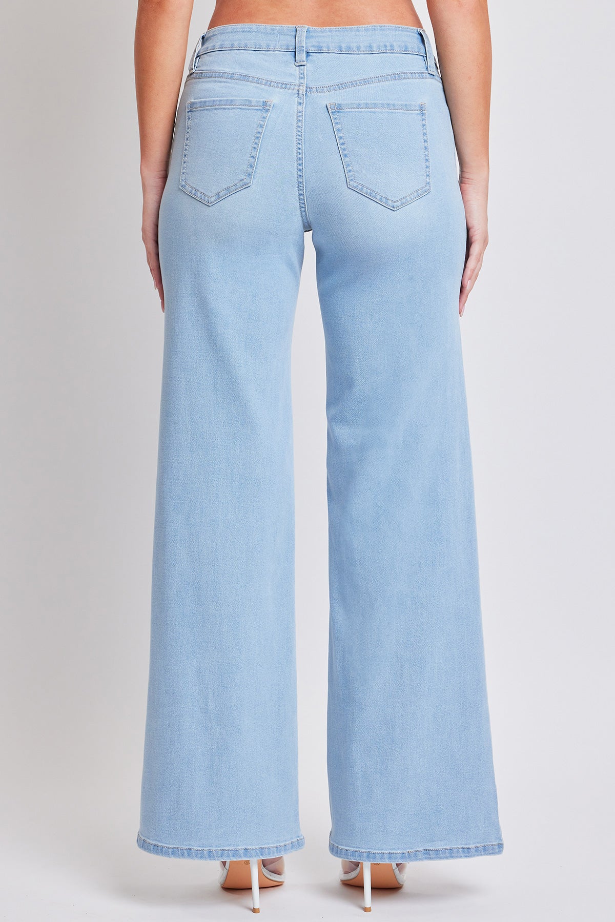 Essential Low Rise Wide Leg Jeans
