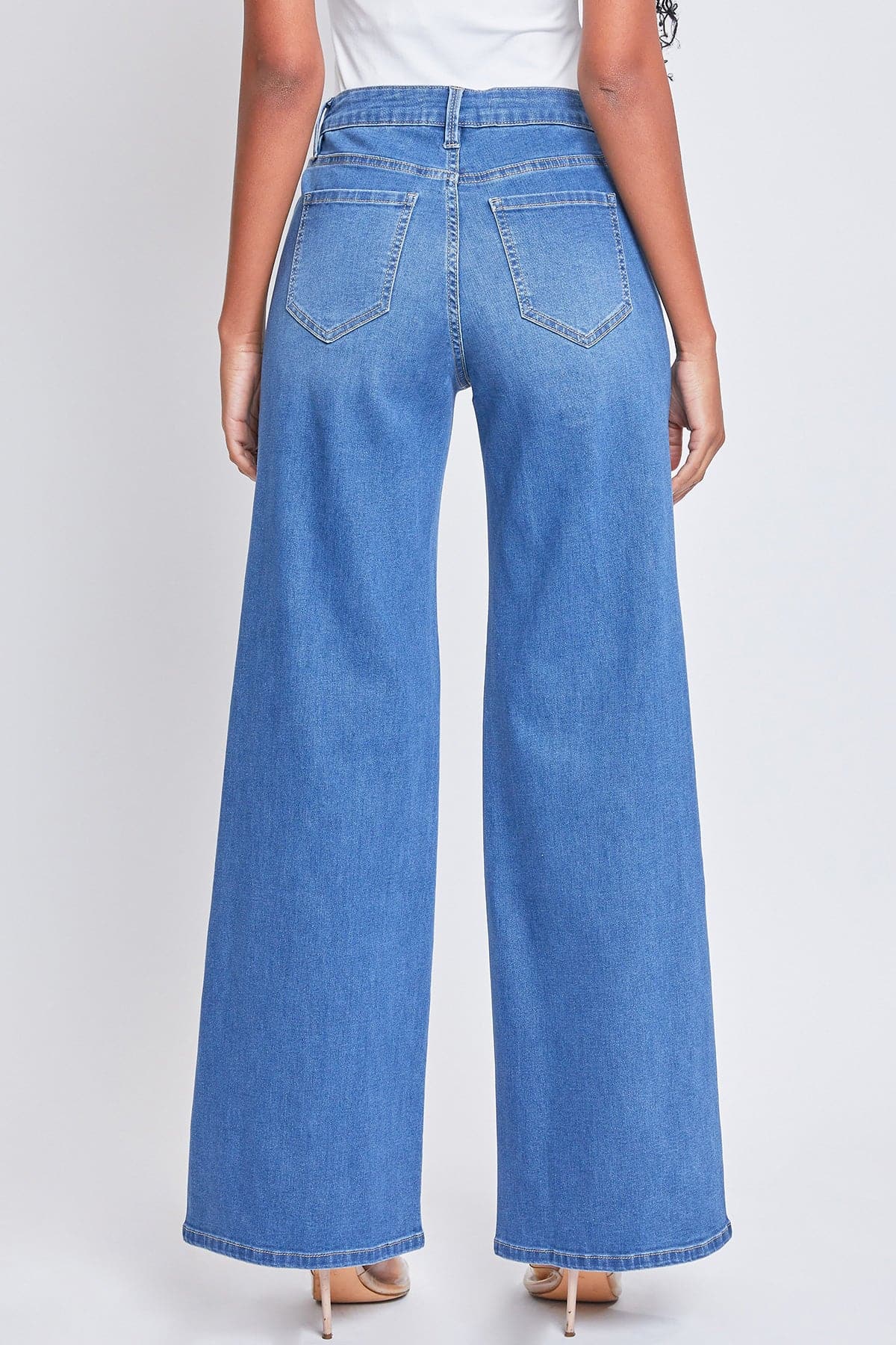 Essential Low Rise Wide Leg Jeans