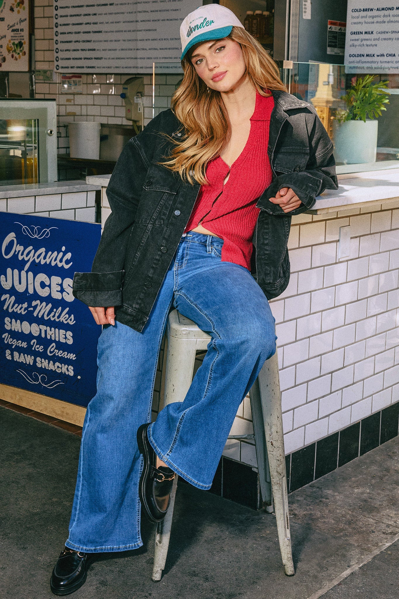 Essential Low Rise Wide Leg Jeans