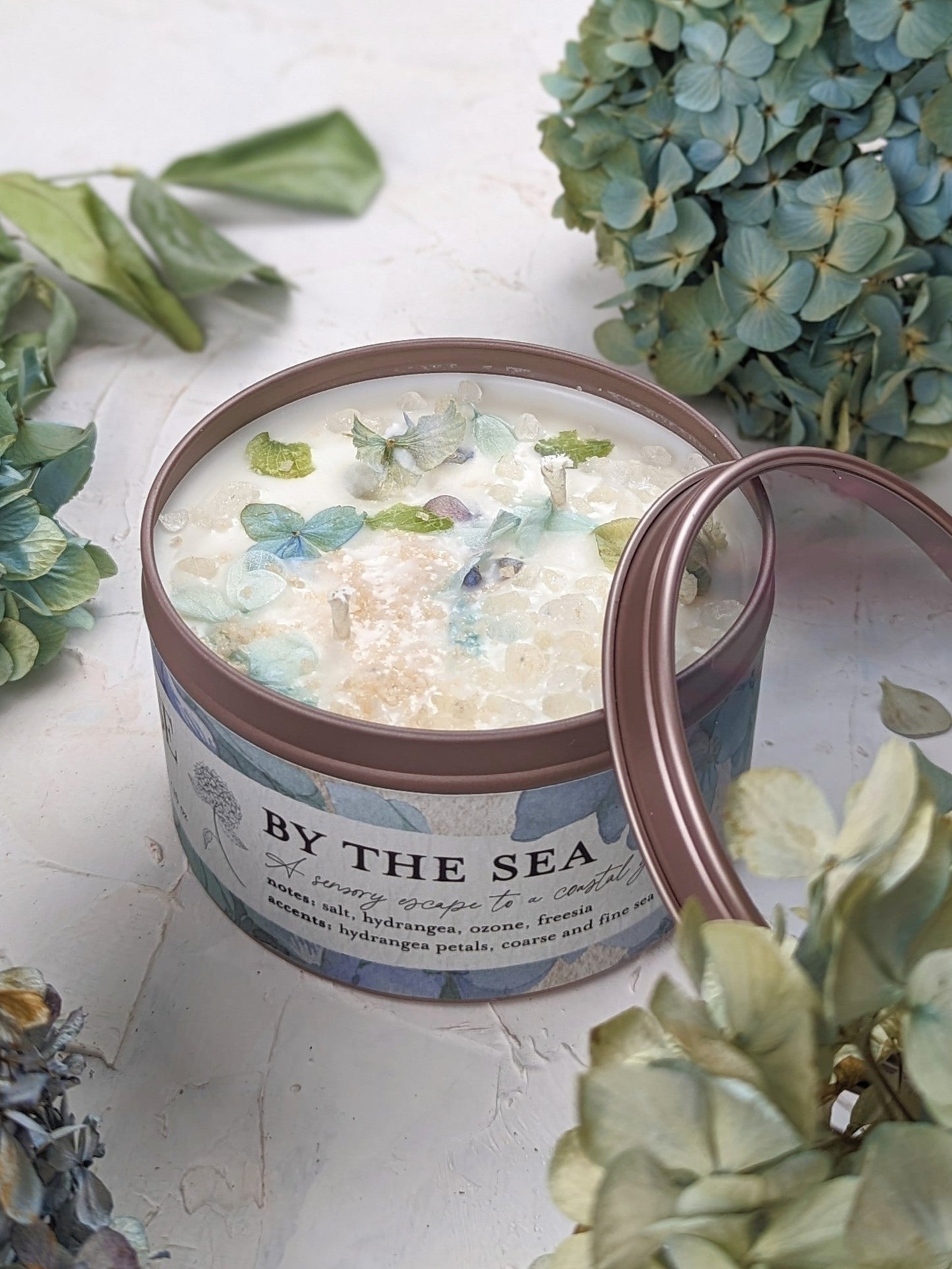 BY THE SEA Hydrangea Sea Salt Candle