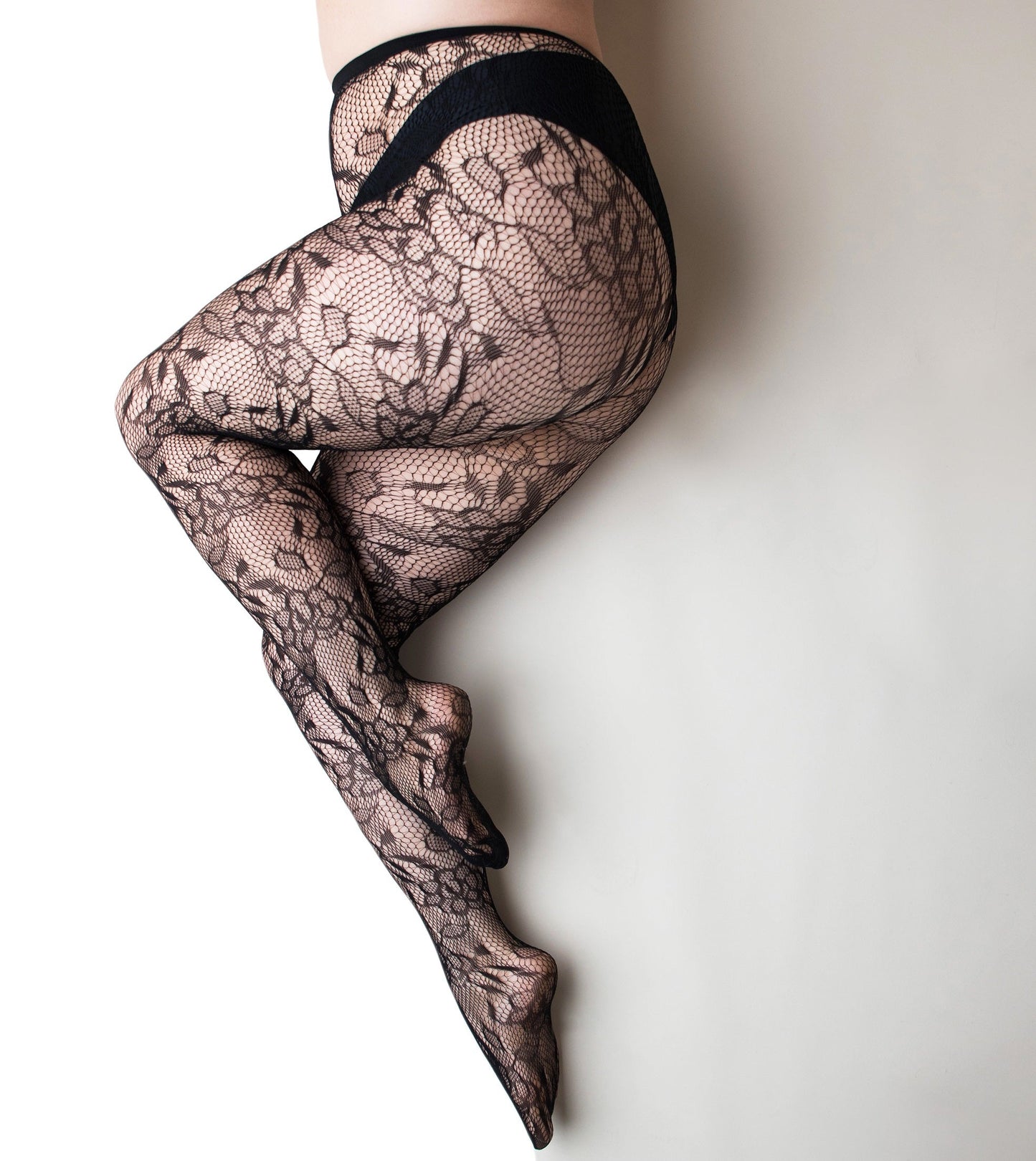 Fishnet Tights Flower Black