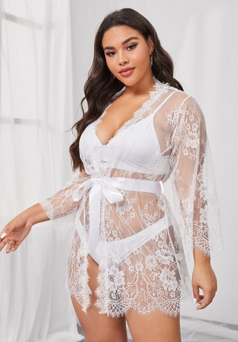 Enchanting Eyelash Lace Robe