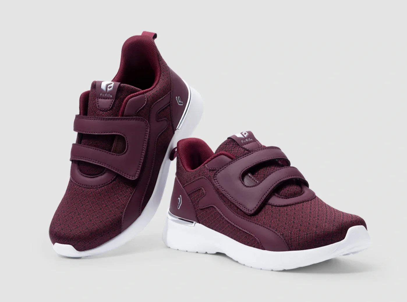 Women's LightStride Walking Shoes V3