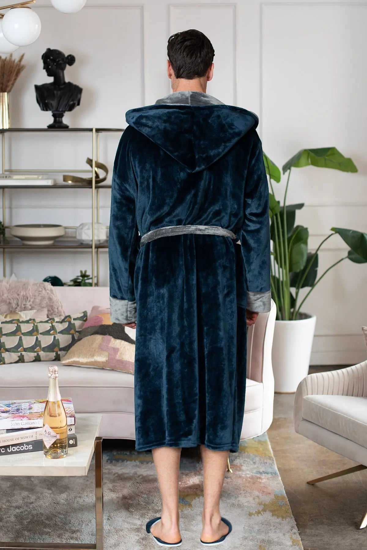 Robe with Hood – Ultra-Soft Plush Comfort for Everyday Use