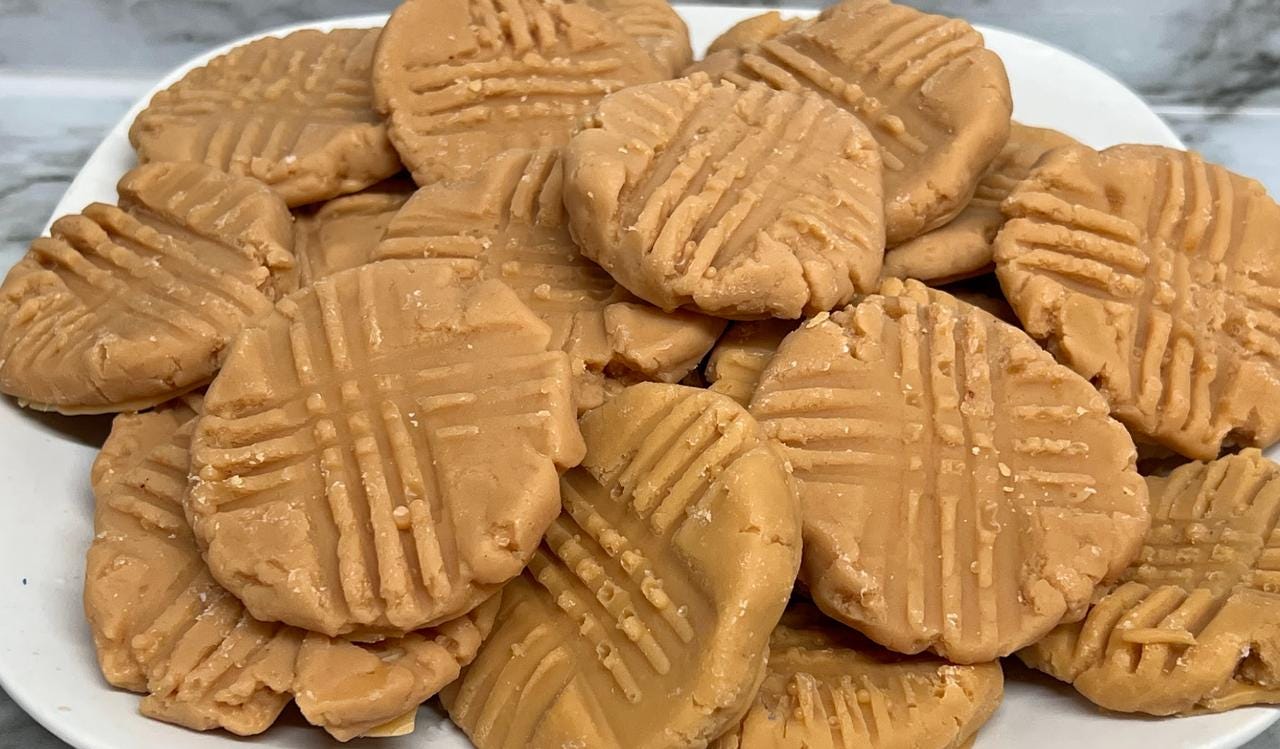 Realistic PEANUT BUTTER COOKIES Wax Melts | Wax Embeds for Candles | Fake Food