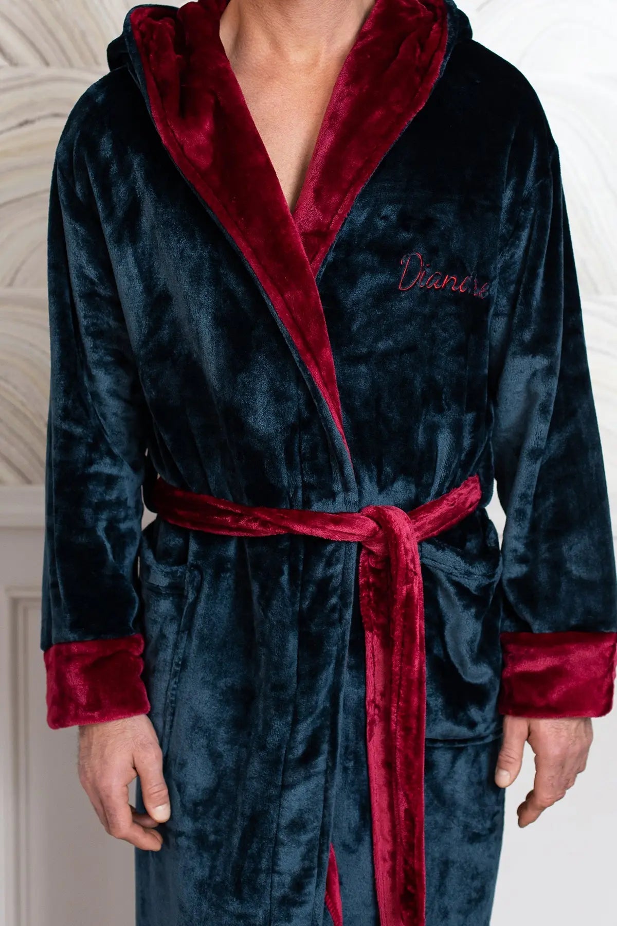 Robe with Hood – Ultra-Soft Plush Comfort for Everyday Use