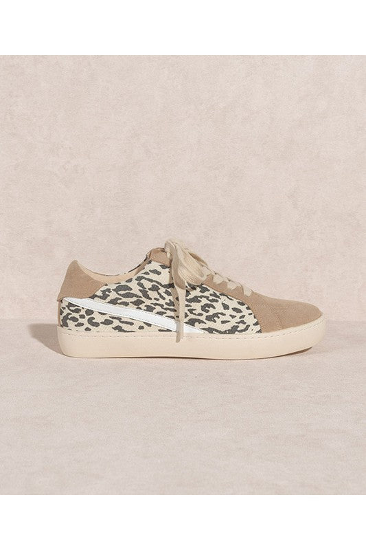 JORDAN LOW TOP SNEAKERS
