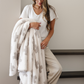 DOUBLE-LAYER XL BLANKETS