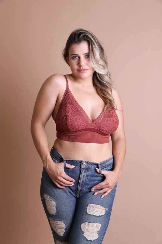“Sade” Lace Brami Top