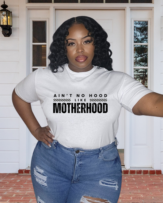 Motherhood | T-Shirt