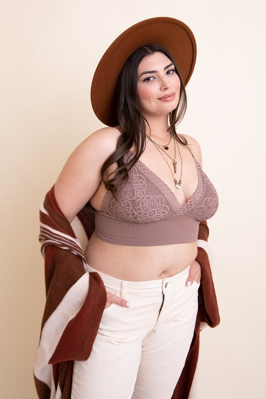 “Sade” Lace Brami Top
