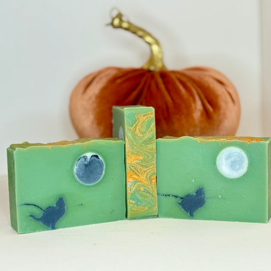 BATCH AVAILABLE 9/24🌙Wicked Cat 🐈‍⬛ Halloween Soap
