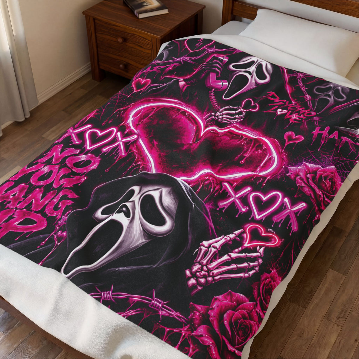 Scream No You Hang Up Pink Heart Velveteen Plush Blanket