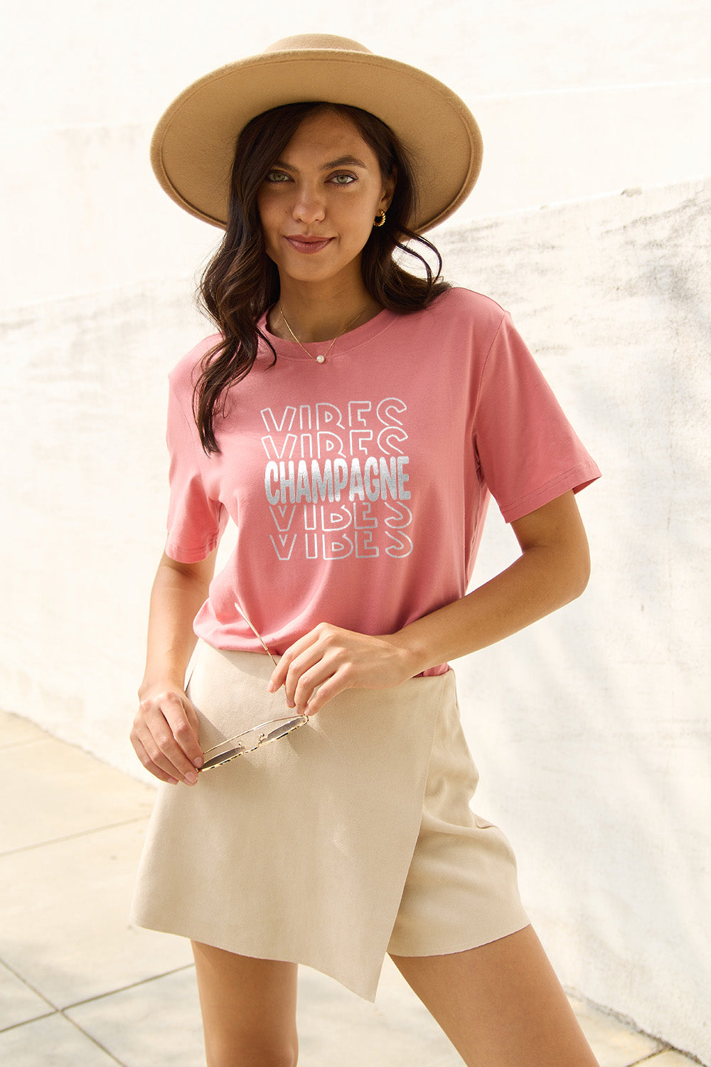 “CHAMPAGNE VIBES” Short Sleeve T-Shirt