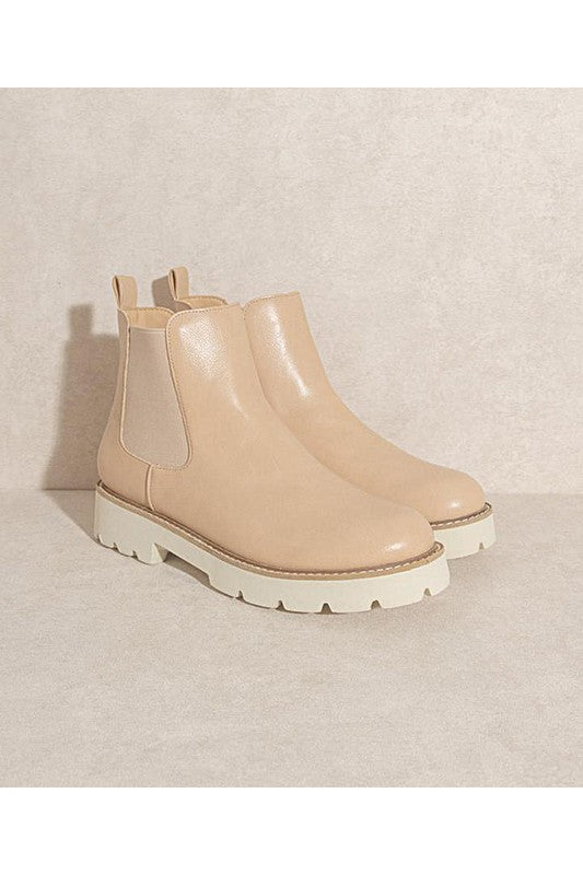 GIANNA CHUNKY SOLE CHESEA BOOT
