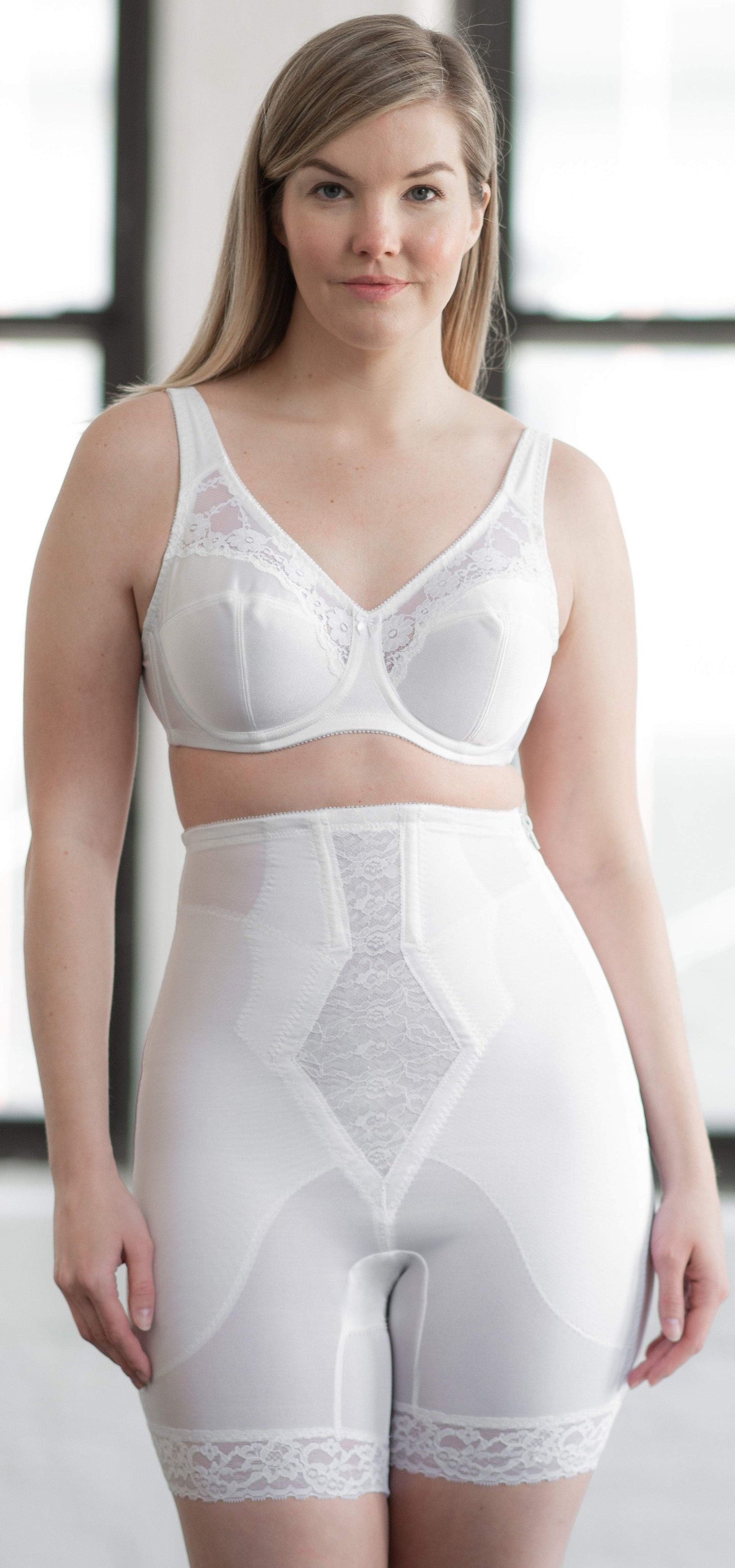High Waist Thigh Slimmer with Side Zipper | Memory Compression Fabric | Medium Support