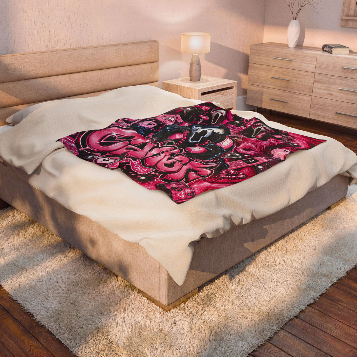 Galler Pink Horror Movie Velveteen Plush Blanket