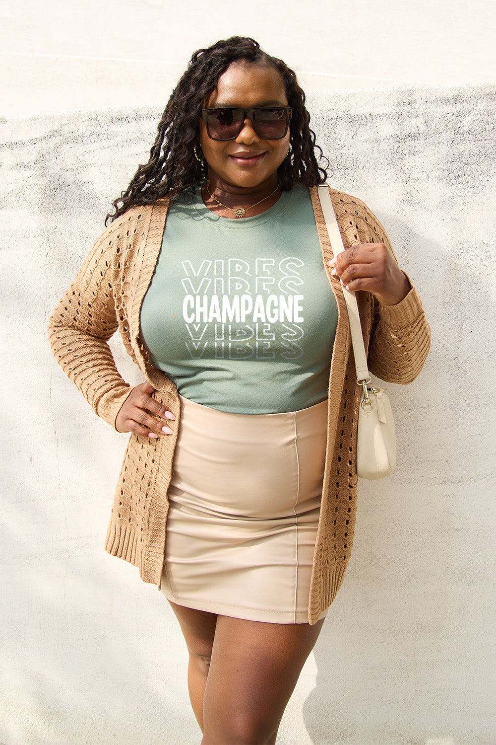 “CHAMPAGNE VIBES” Short Sleeve T-Shirt