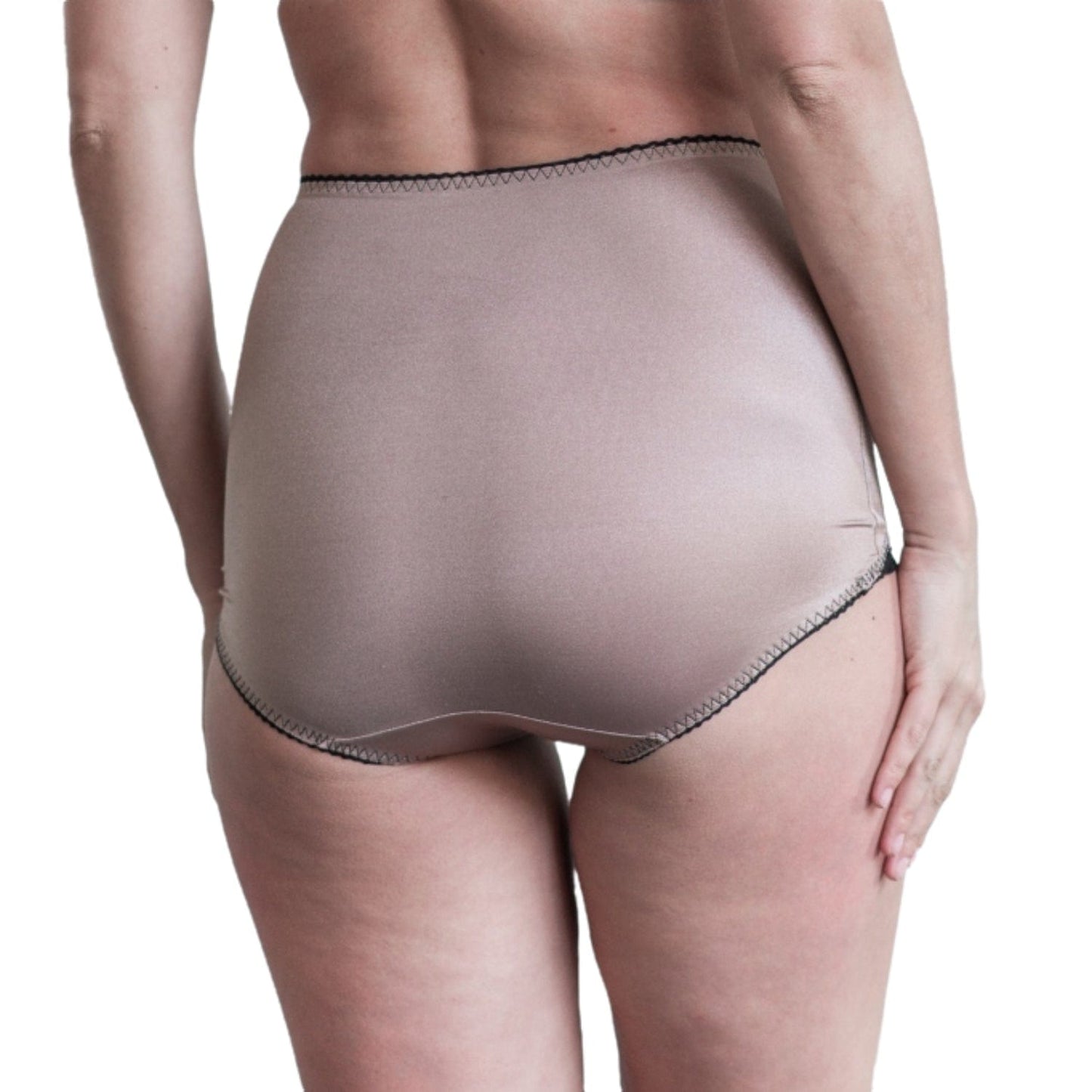 Light Shaping Panty with comfort V Leg lace design