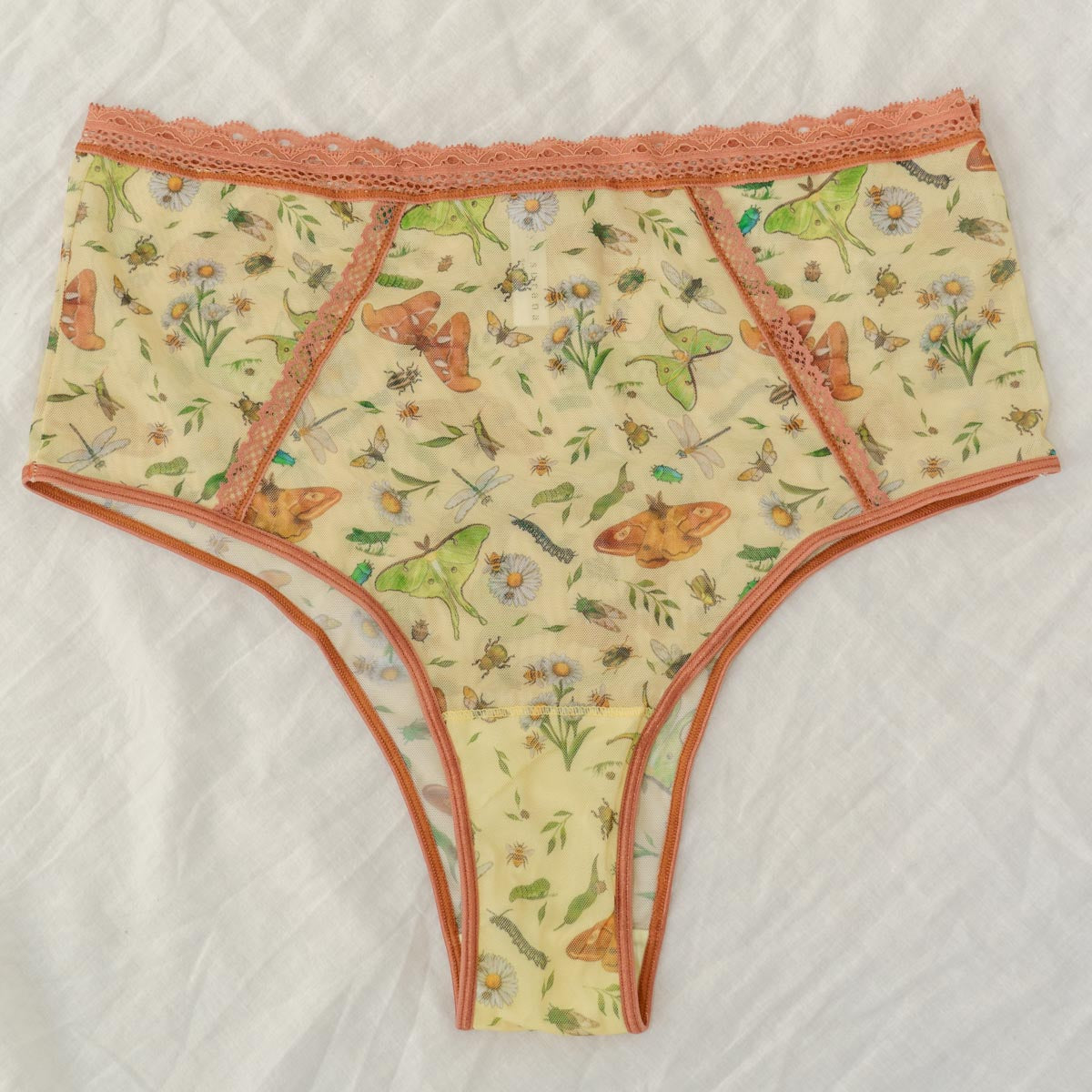 Bugs High Waist Undies L/XL