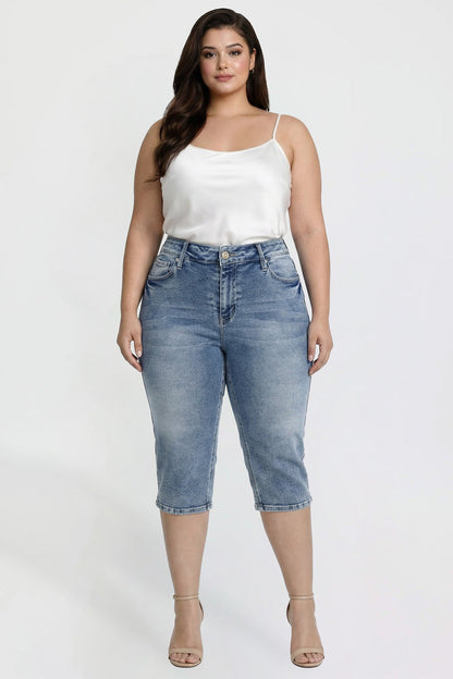 Capri with Side Slit