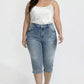 Capri with Side Slit