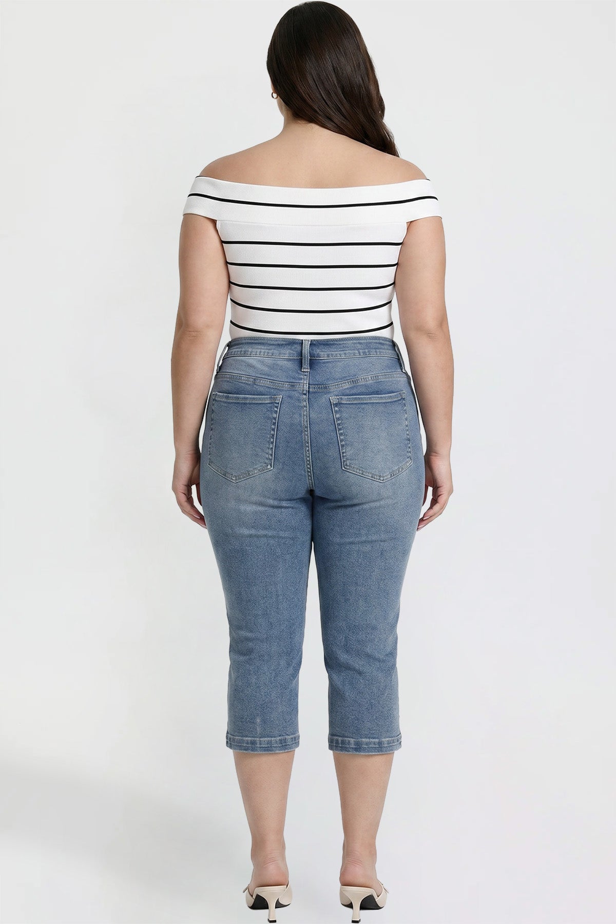Pin Tuck Capri