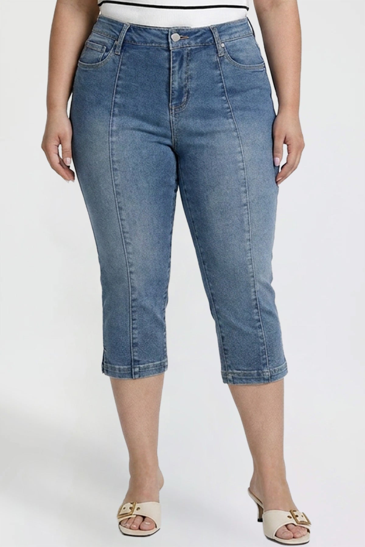 Pin Tuck Capri