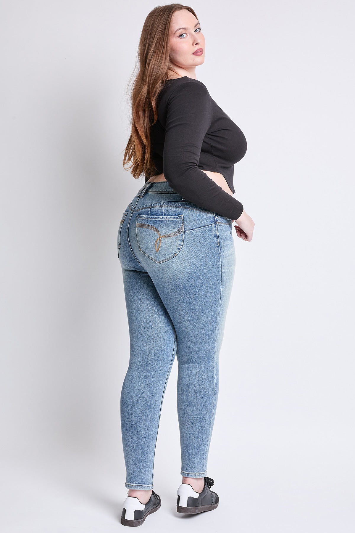 WannaBettaButt Mid Rise Embroidered Skinny Jean