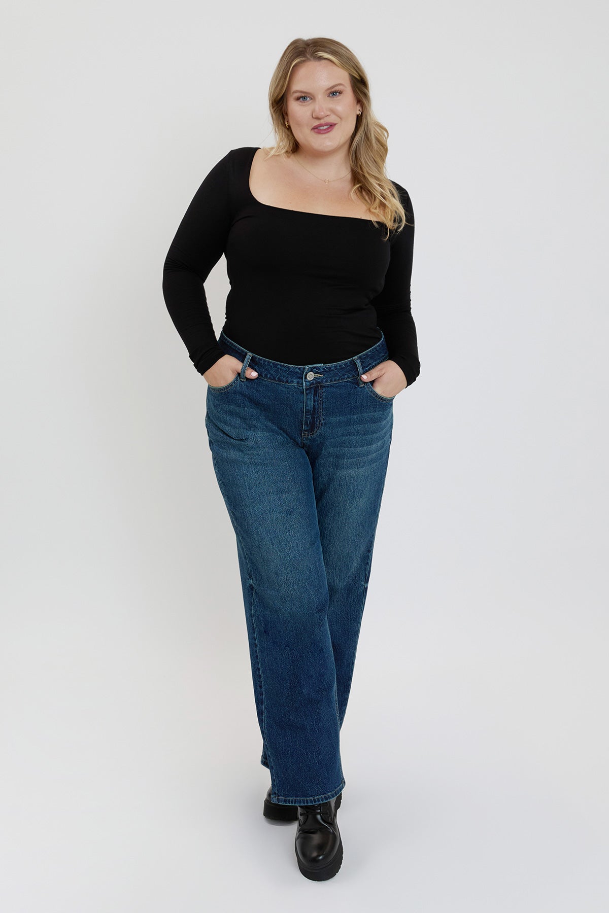 Britney Low Rise Wide Leg Jeans
