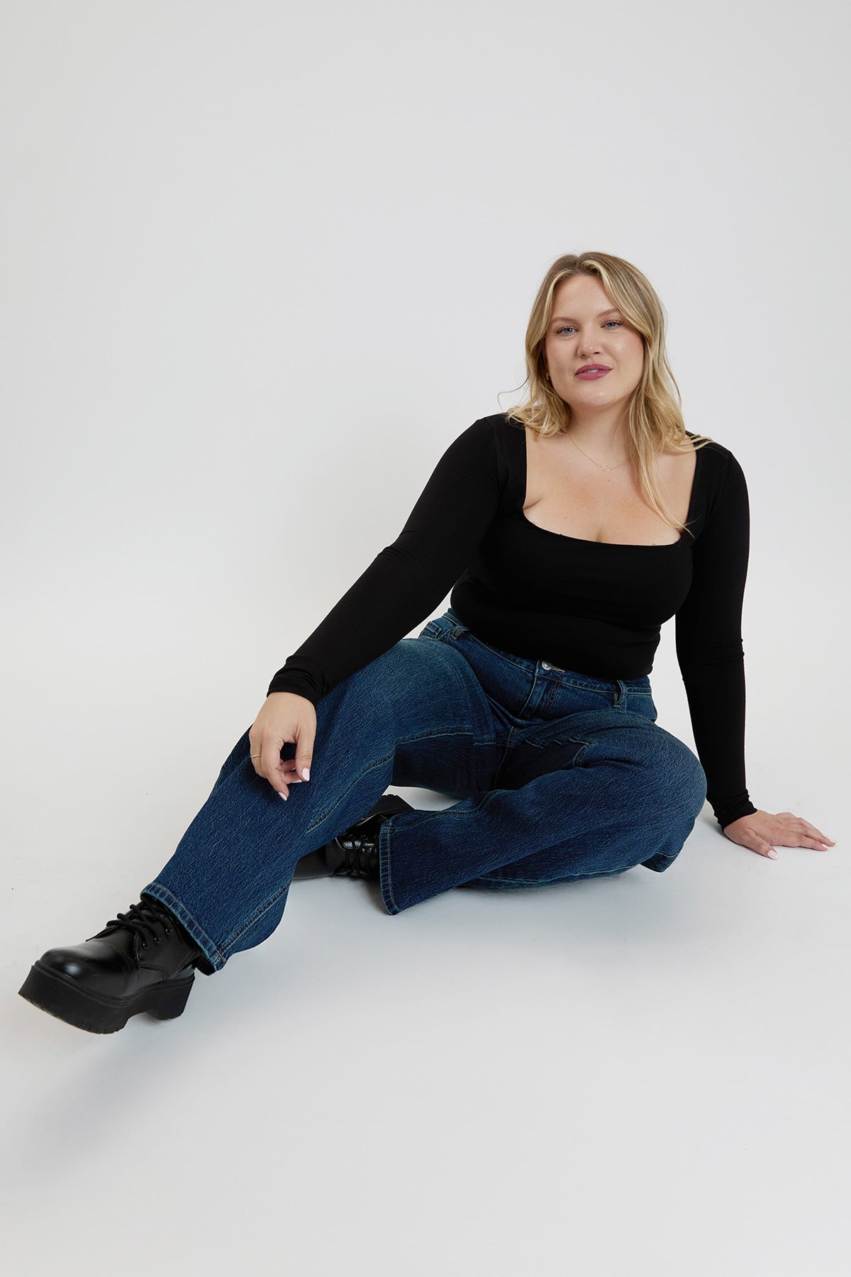 Britney Low Rise Wide Leg Jeans
