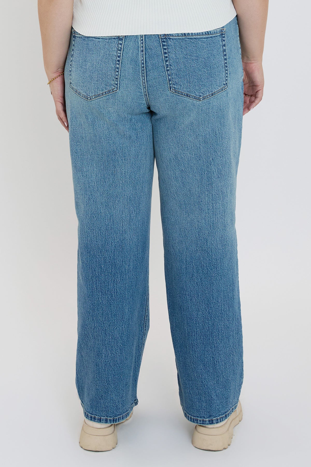 Britney Low Rise Wide Leg Jeans