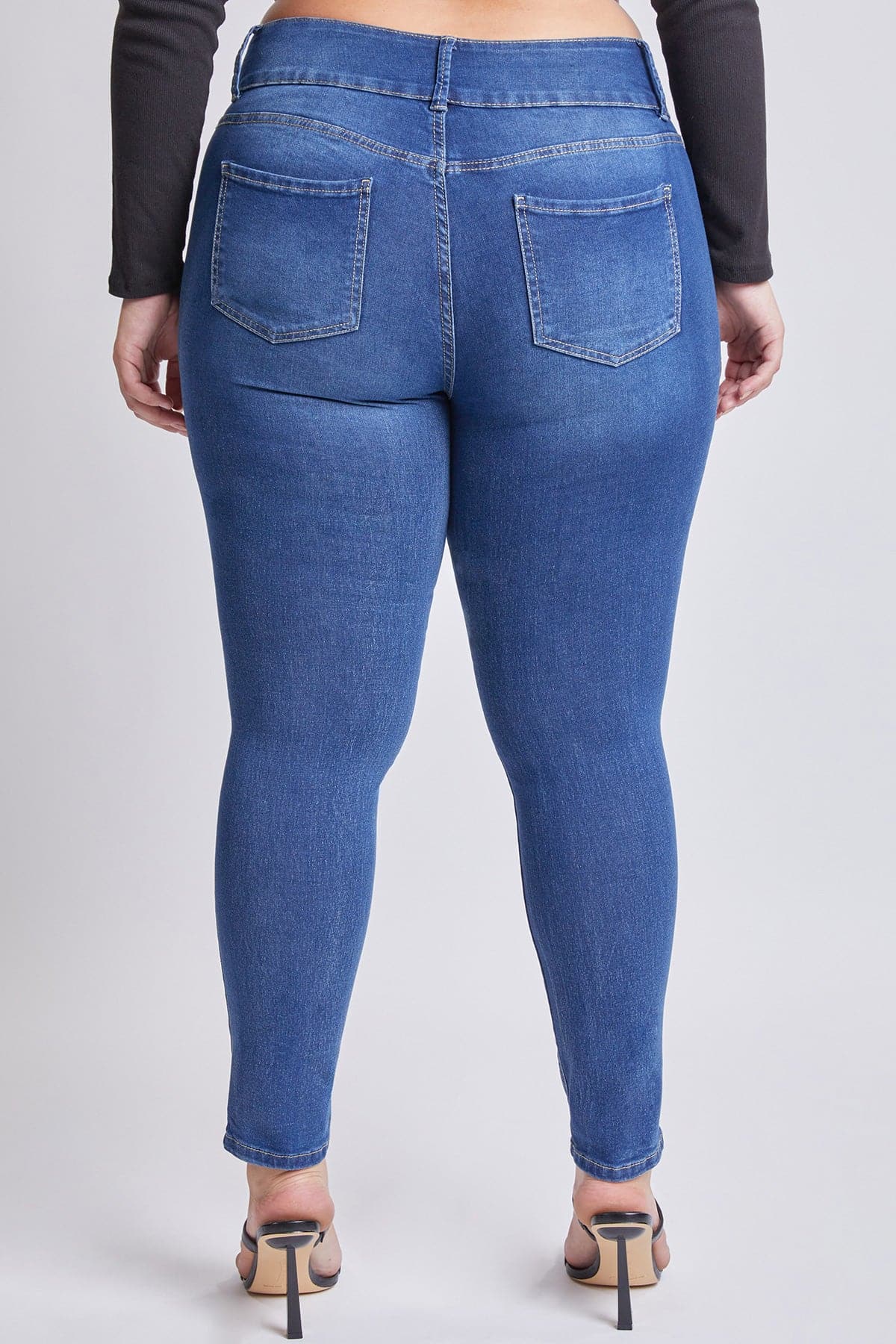 Essential Skinny Jeans